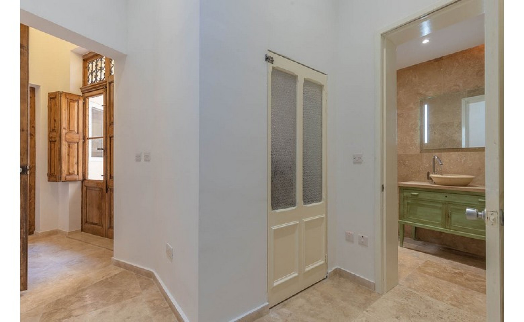 Office Space with a Roof Terrace