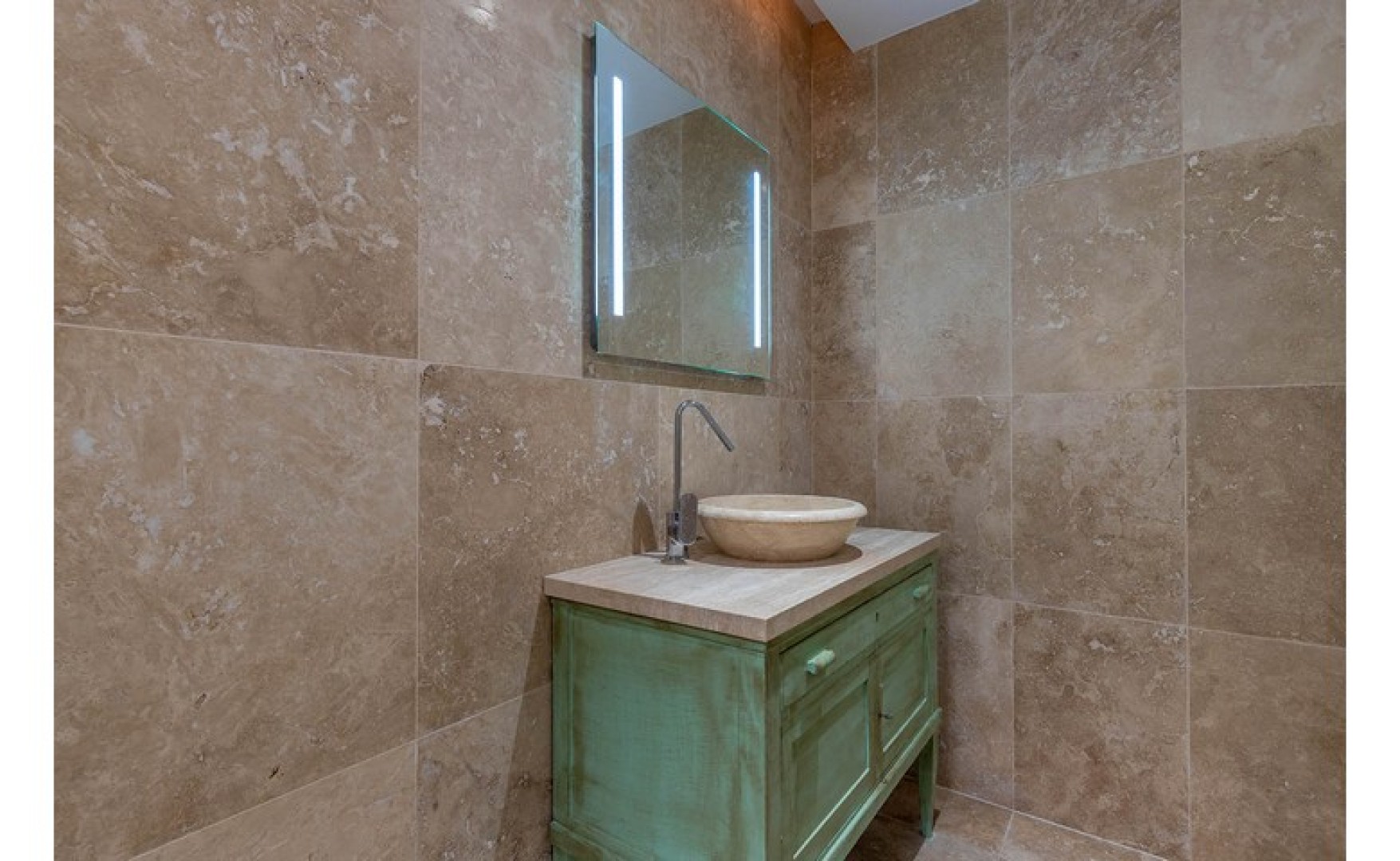 Office Space with a Roof Terrace