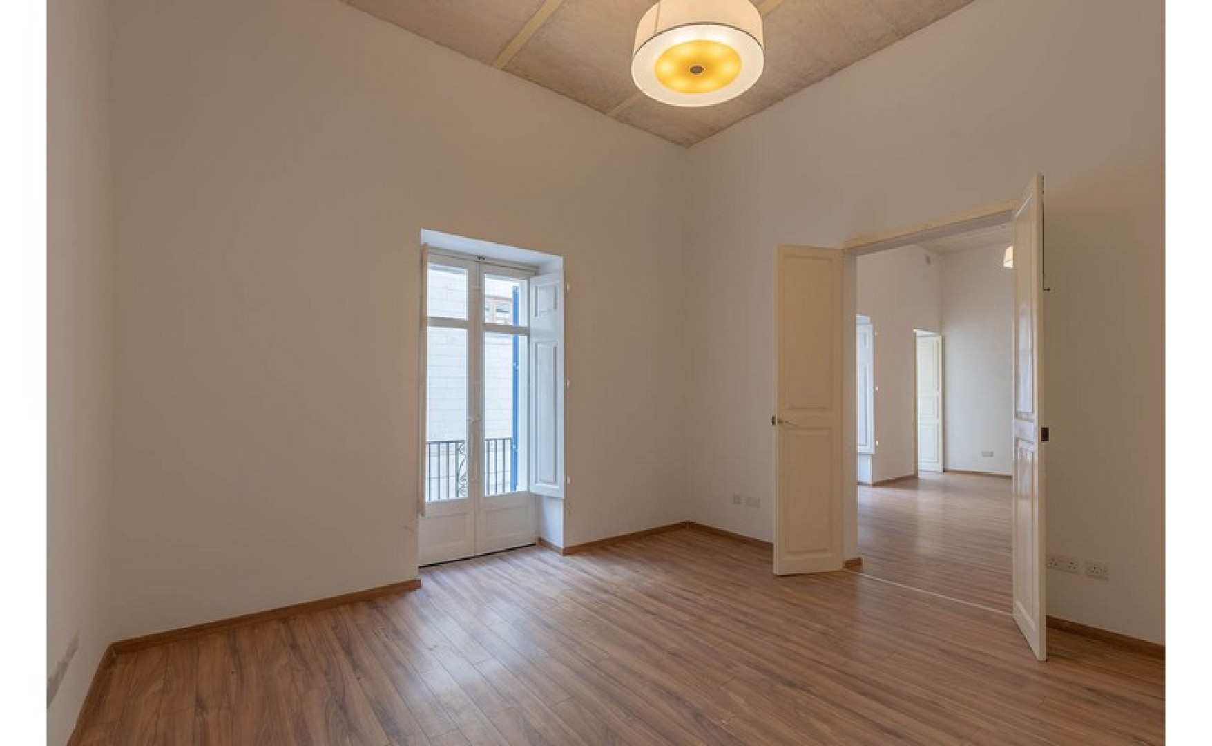 Office Space with a Roof Terrace