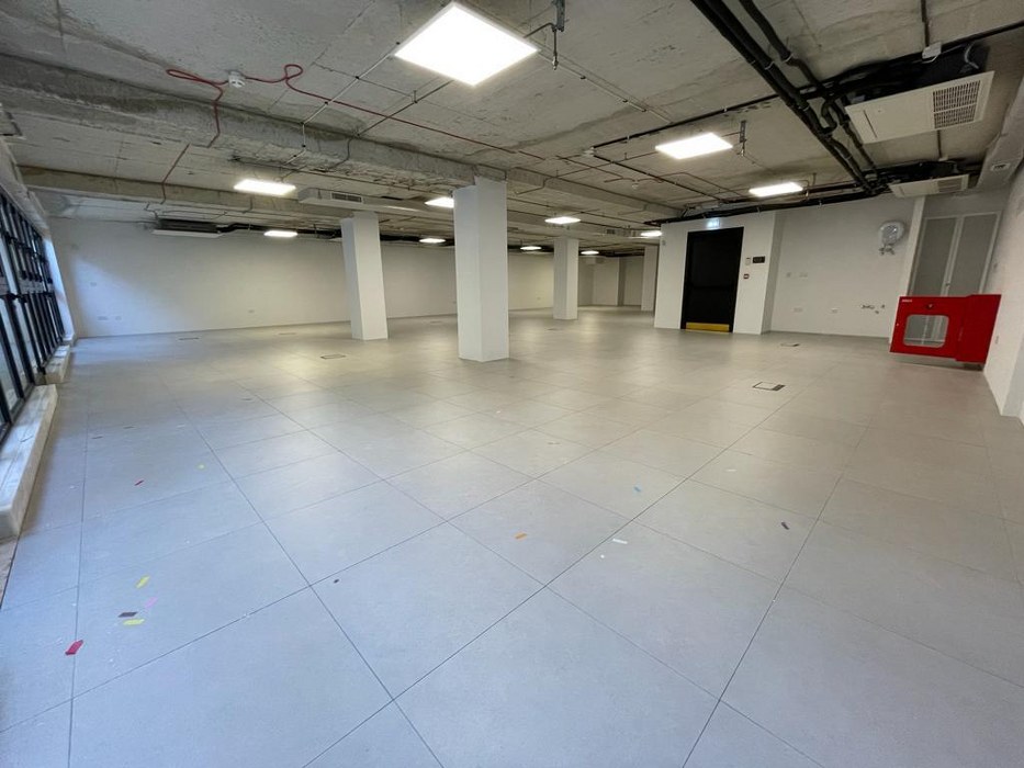 Business Centre with a Roof Terrace