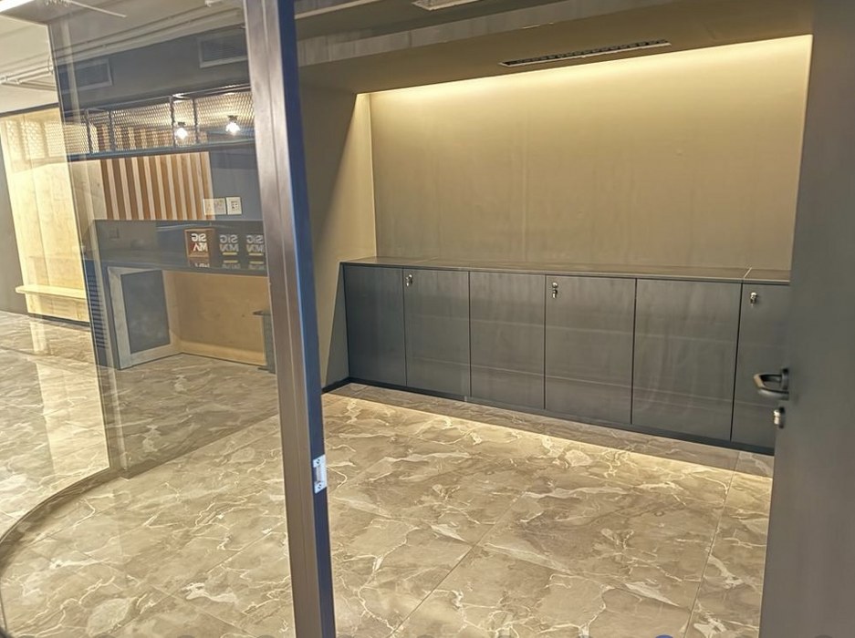 Furnished Office with Views