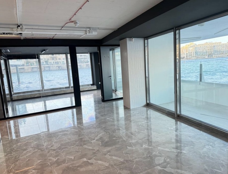 Furnished Office with Views