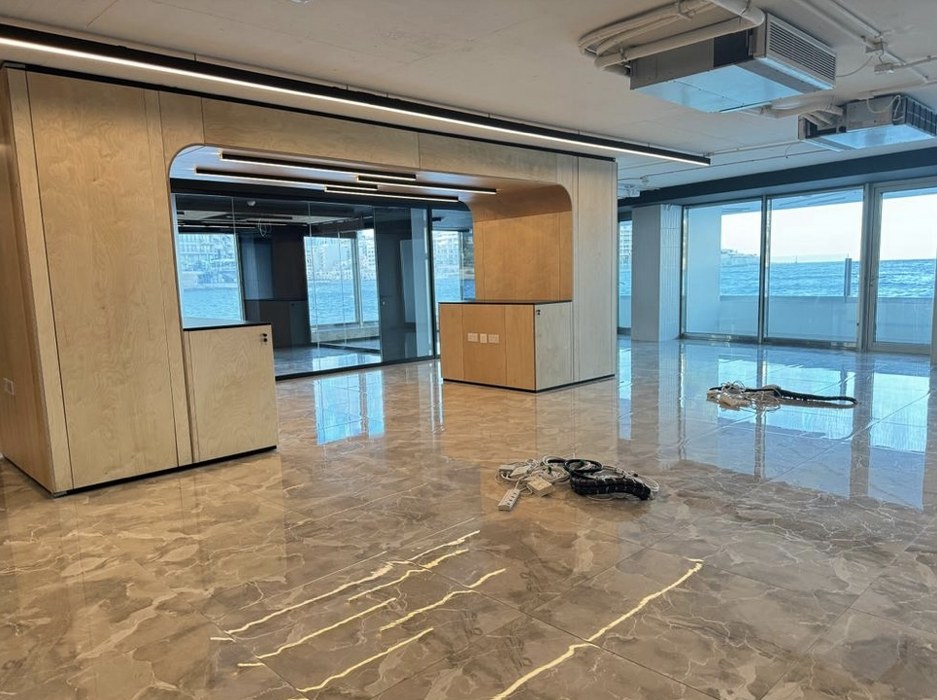 Furnished Office with Views