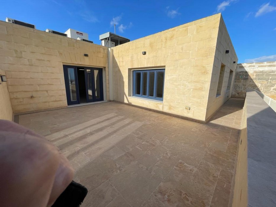 Furnished Office Space