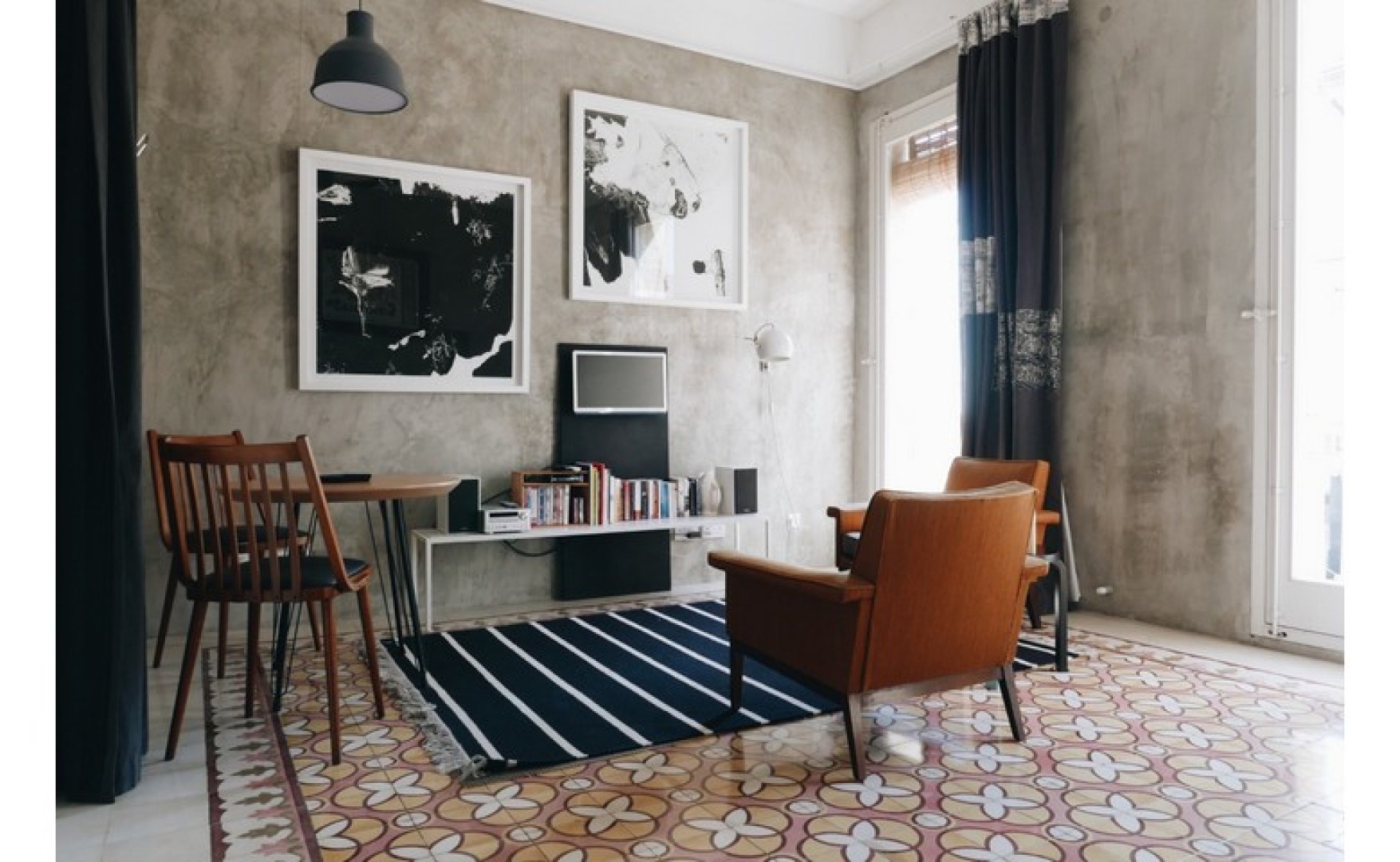 Office Space with a Terrace