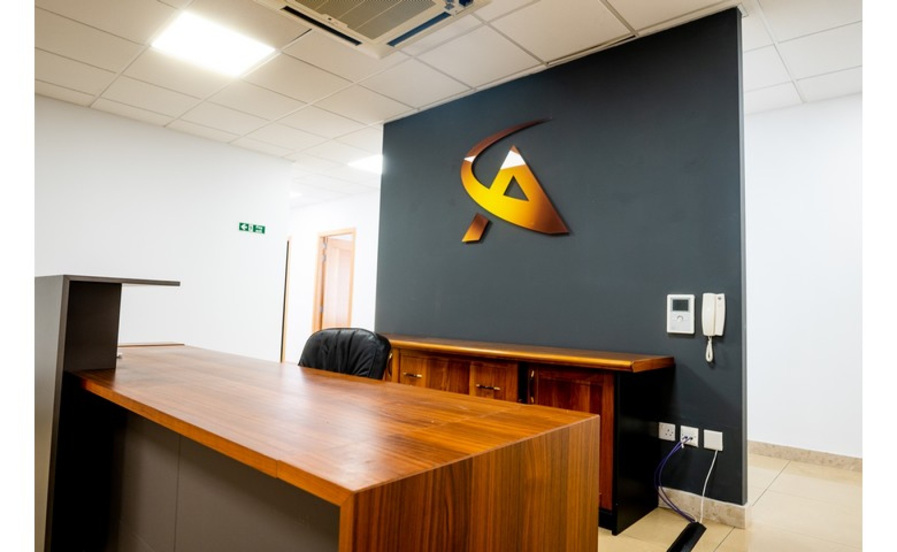 Office Space  with Views