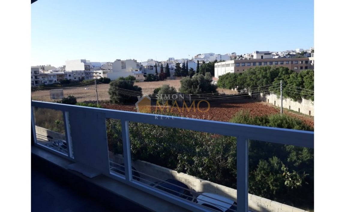 Fastighet i Mosta