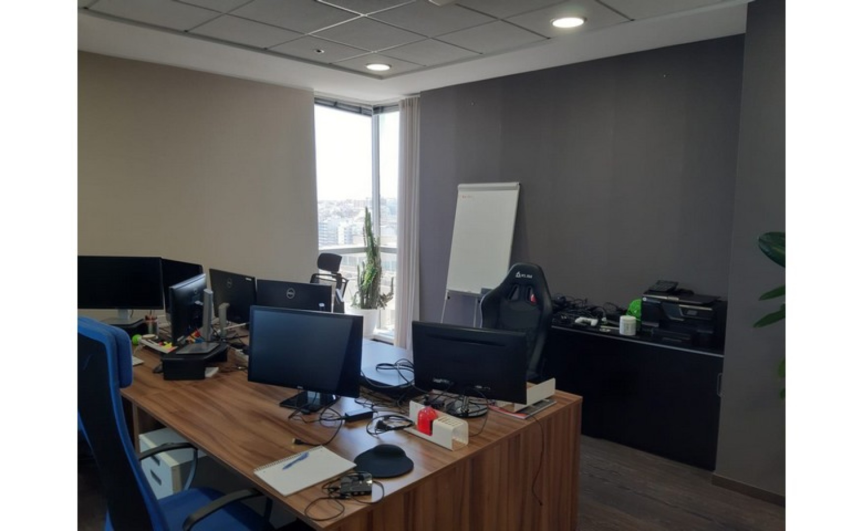 Office Space with Sea Views