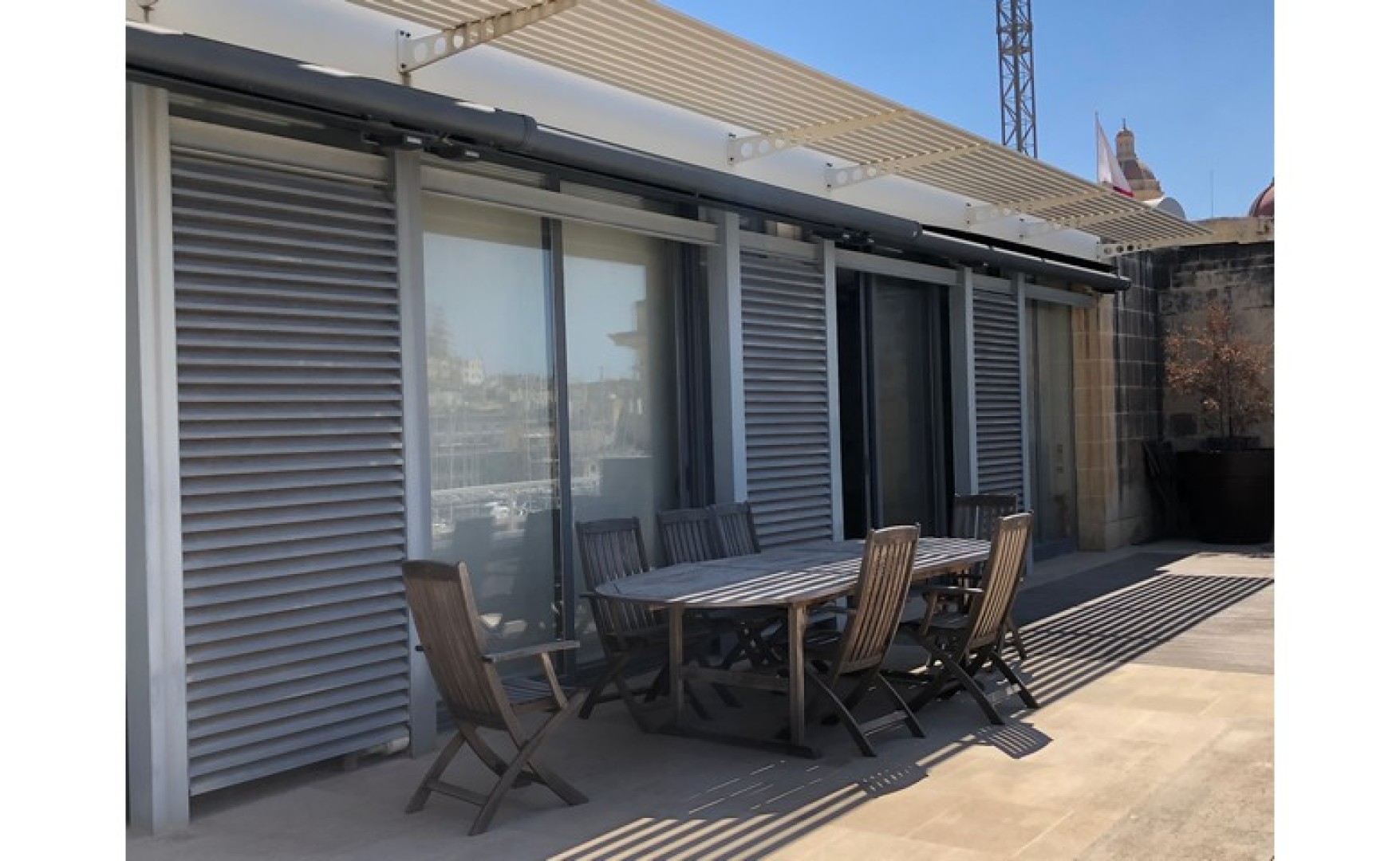 Penthouse with Seaviews