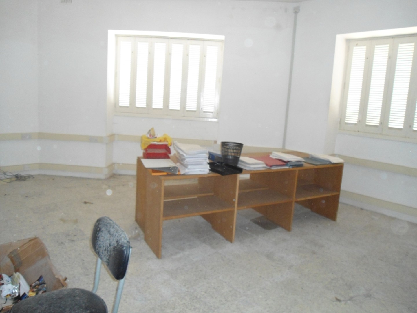 Office with area of 120 sqm