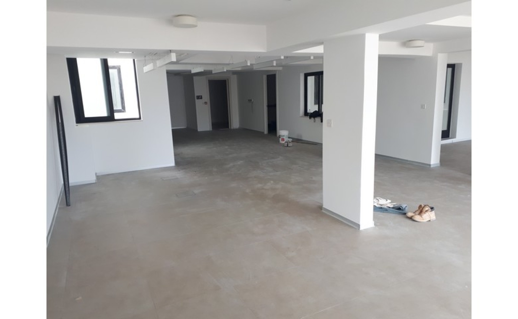 Open Plan Modern Office