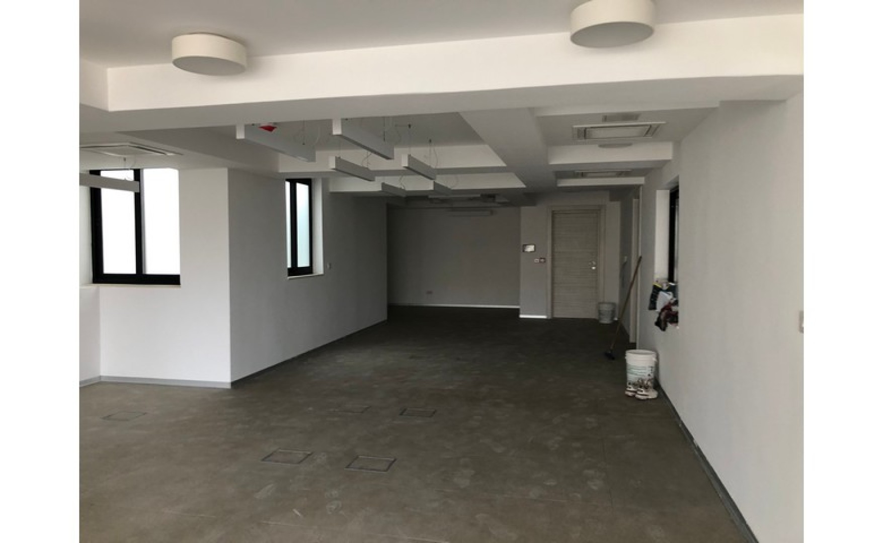 Open Plan Modern Office