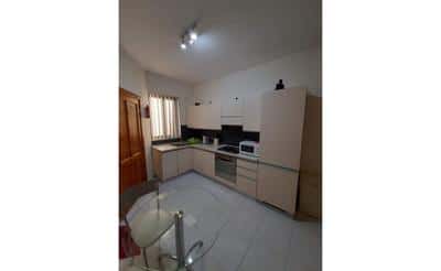 Apartment in San Ġiljan from Simonmamo.com – €950