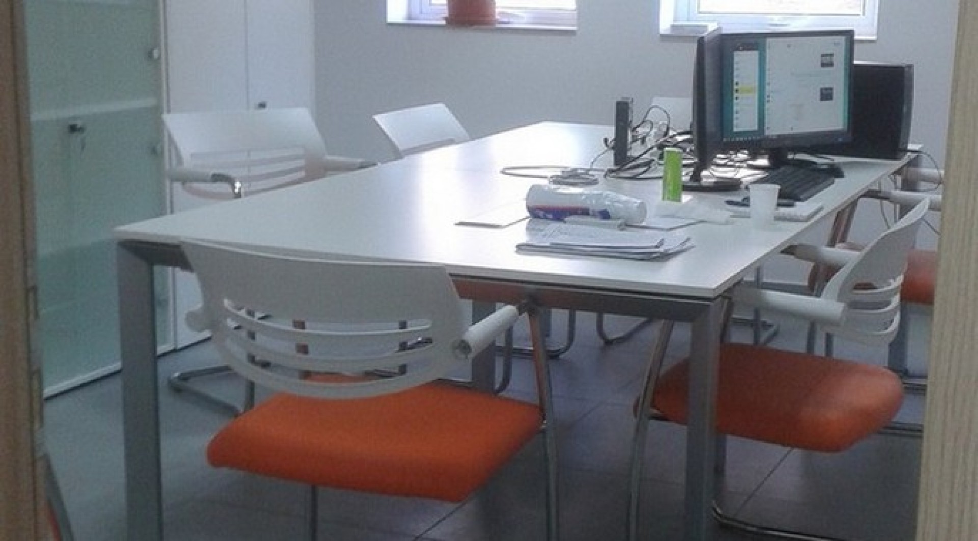 Nice Corner Office with ample light