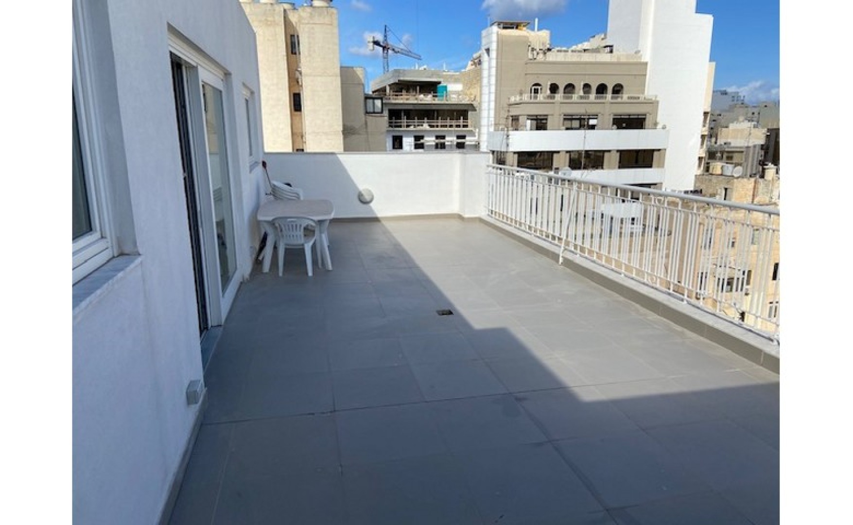 Penthouse Office with a Terrace