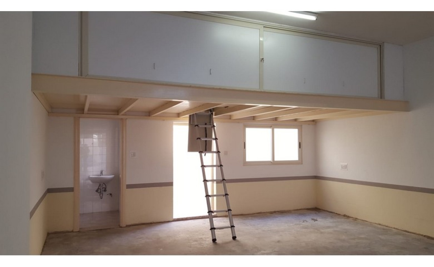 Estate Agents Malta: Garage for rent in San Gwann