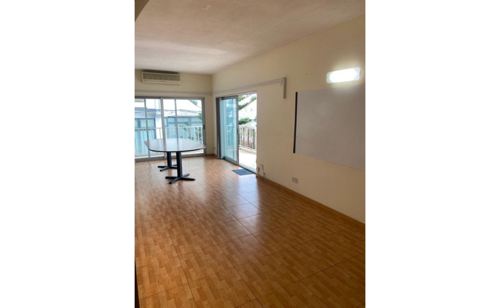 Apartment with Seaviews