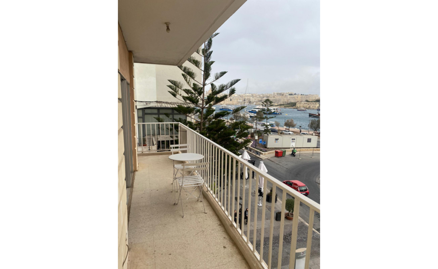 Apartment with Seaviews