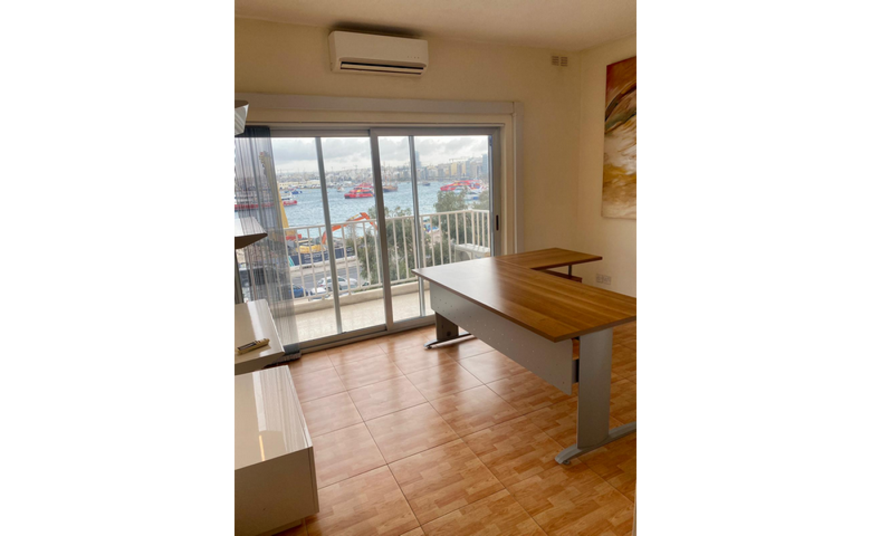 Apartment with Seaviews