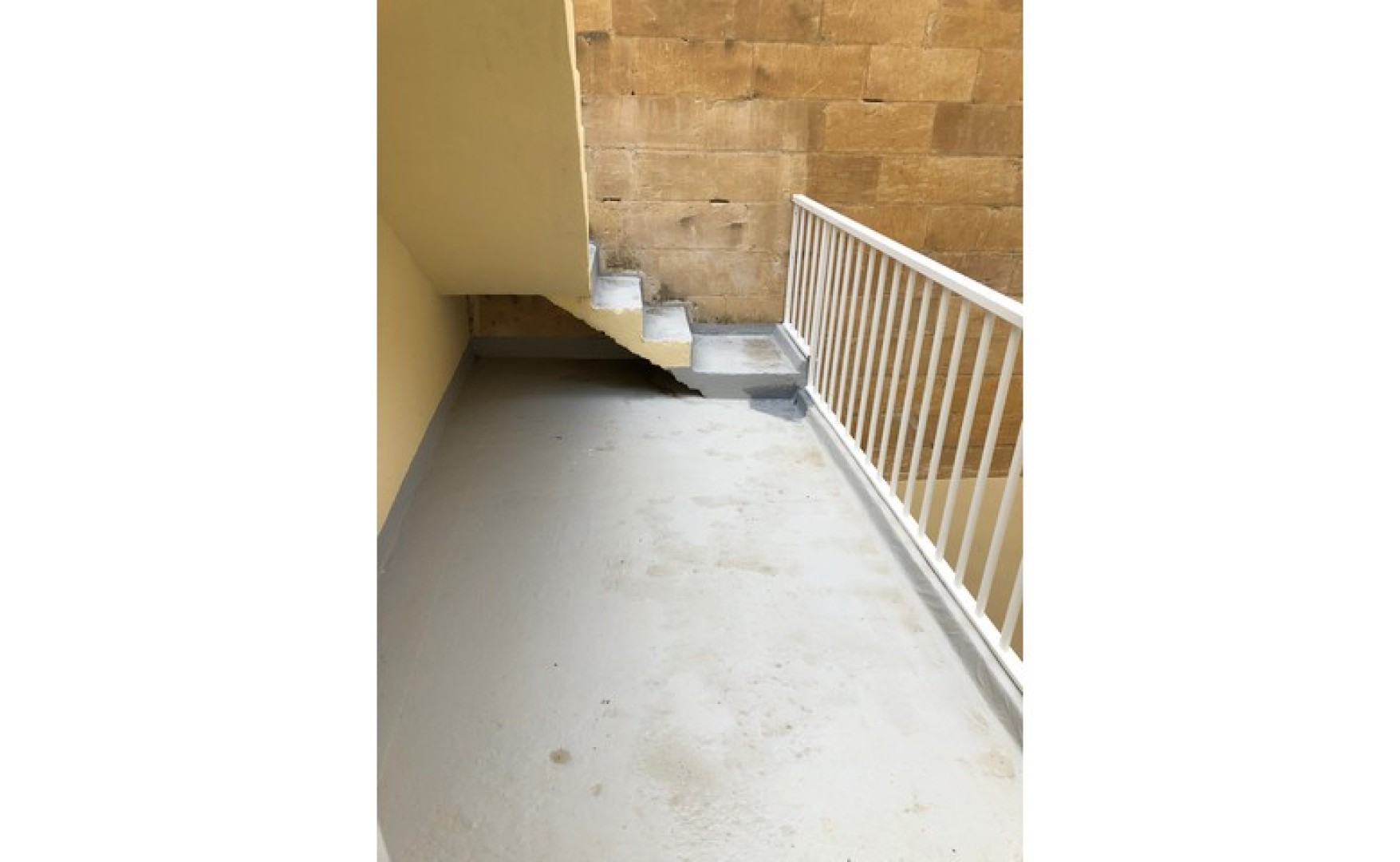 Townhouse with a Terrace