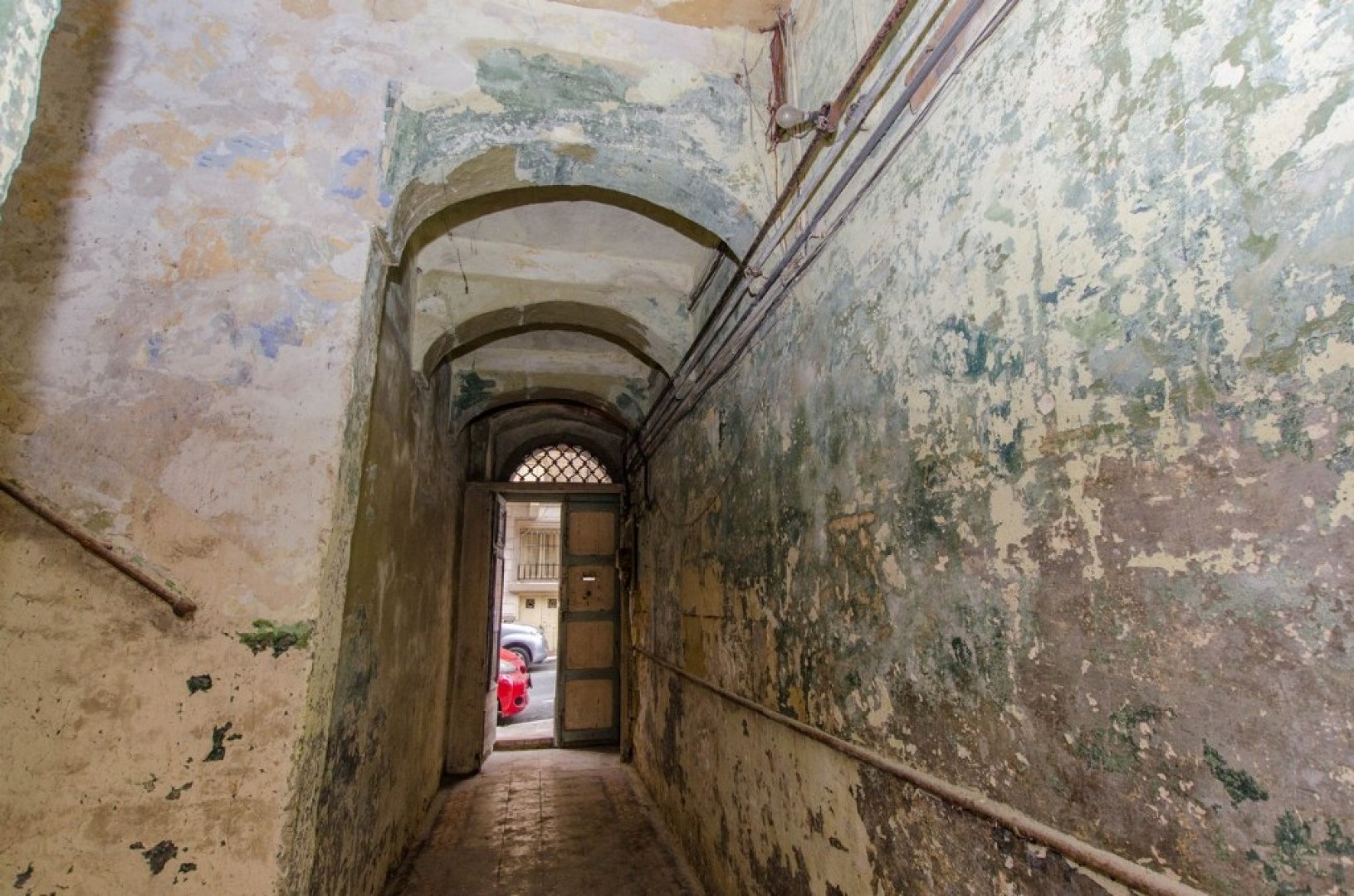 Residential Block  In Prime Location