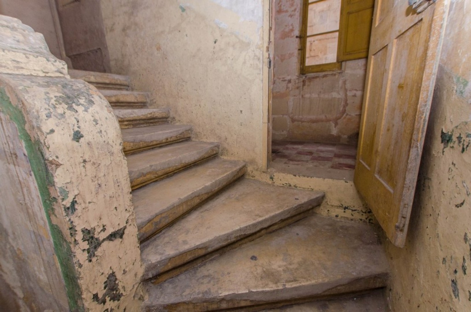 Residential Block  In Prime Location