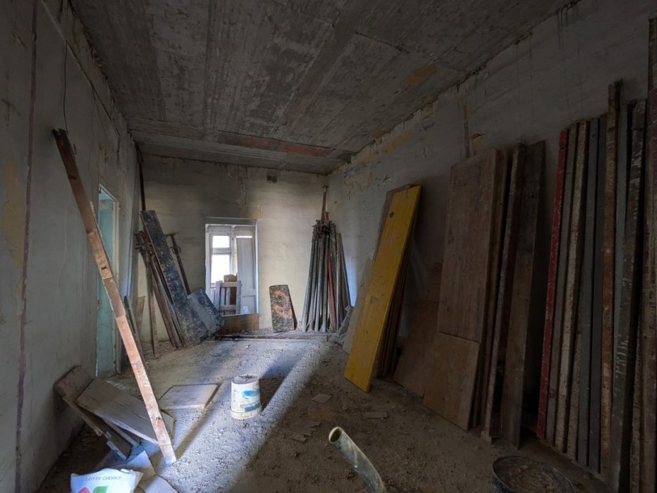 Residential Block  In Prime Location