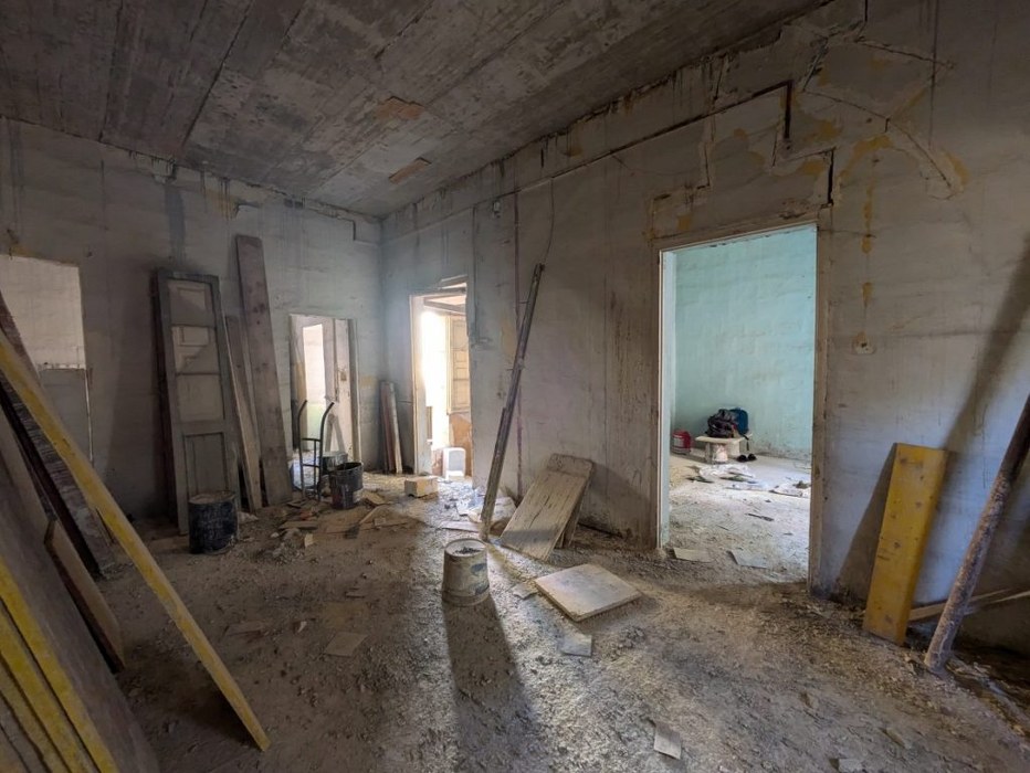 Residential Block  In Prime Location