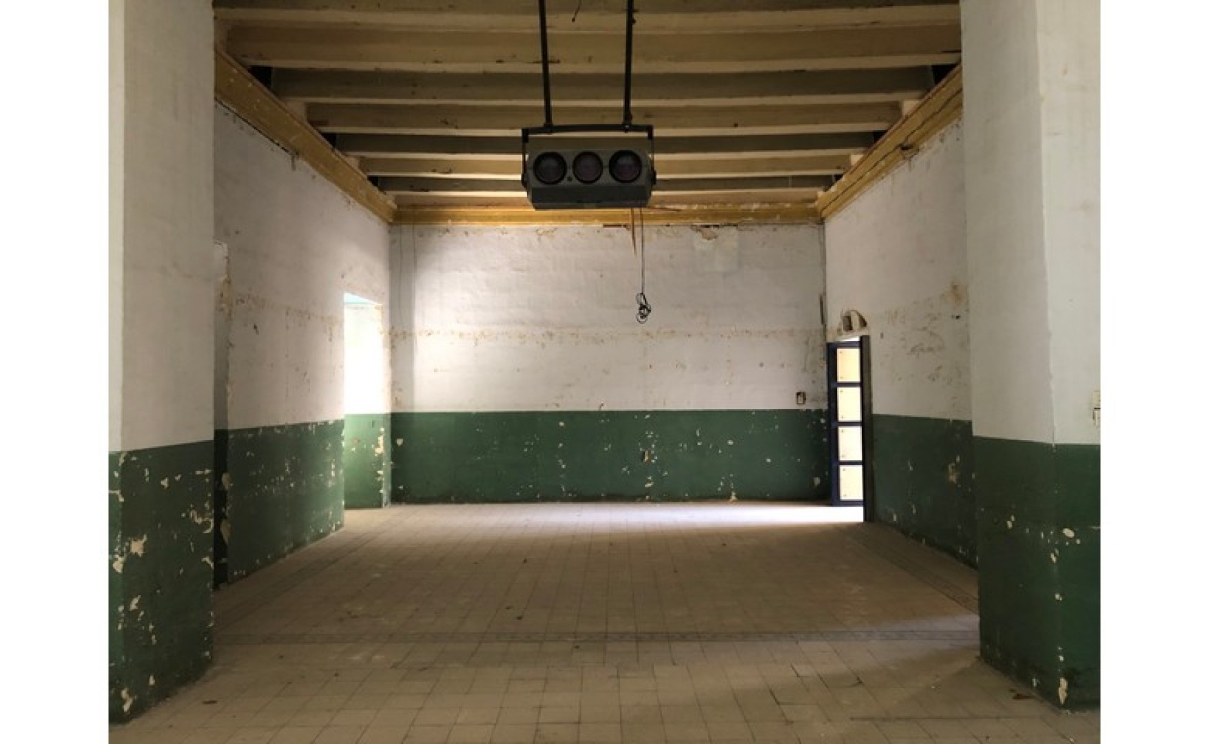 Palazzo with a Courtyard