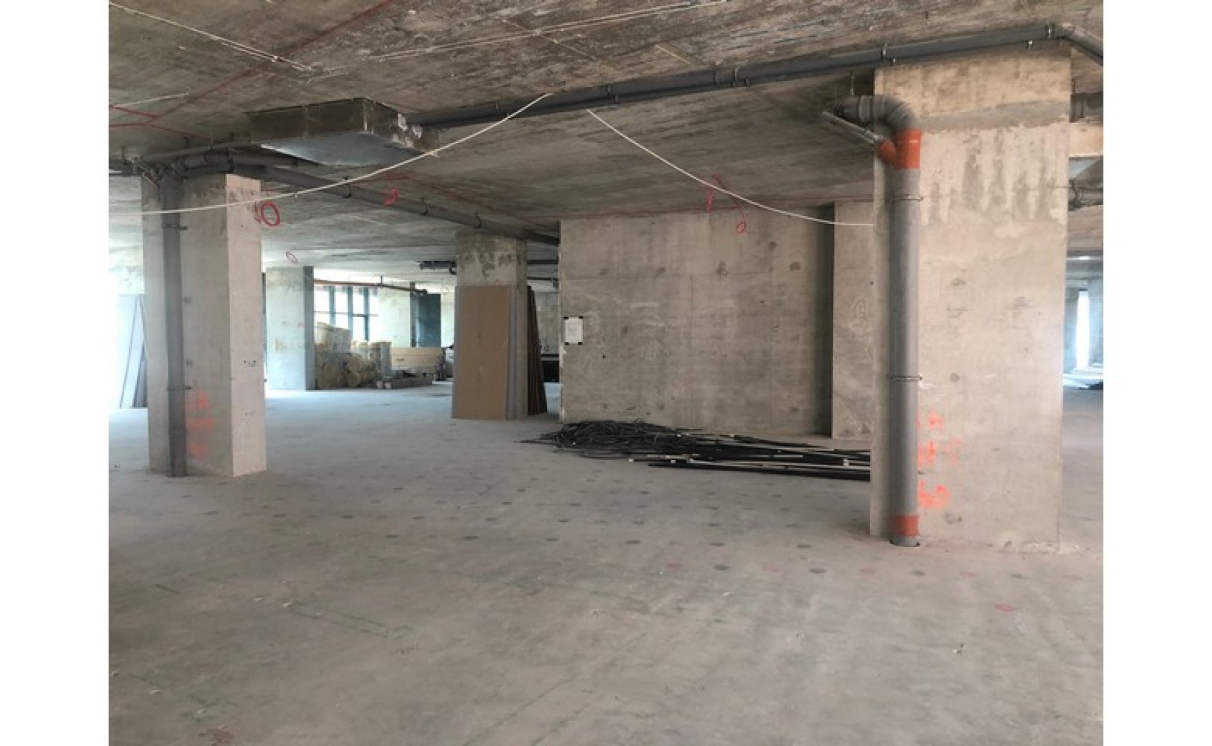 Open Plan Office with Parking