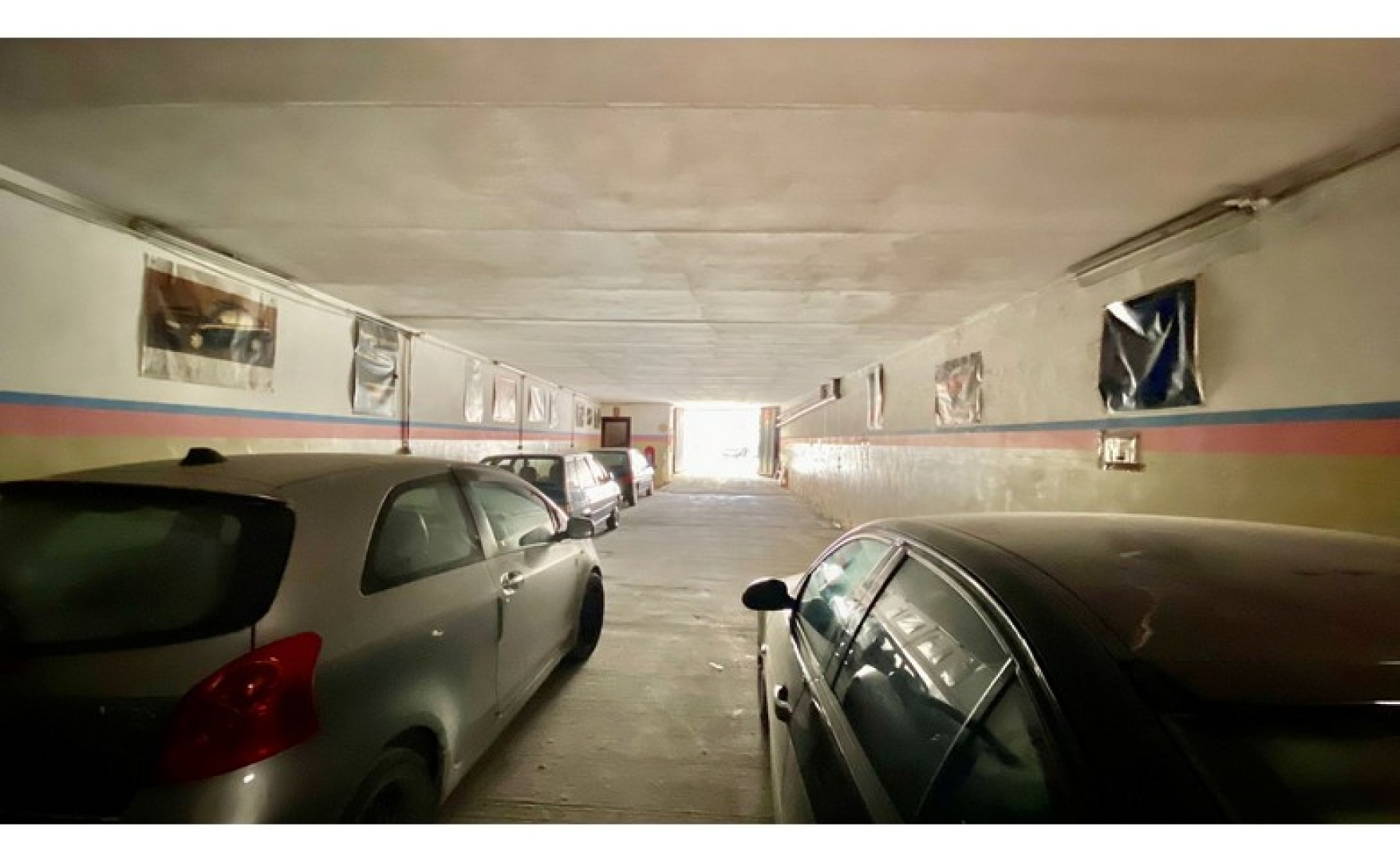 Real estate Malta: 14 car garage for rent / for sale in Hamrun
