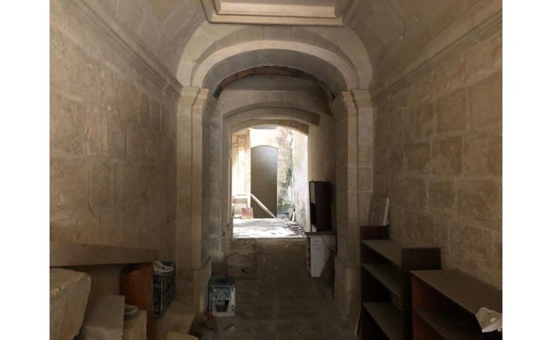 Unconverted Palazzo with a Roof Terrace