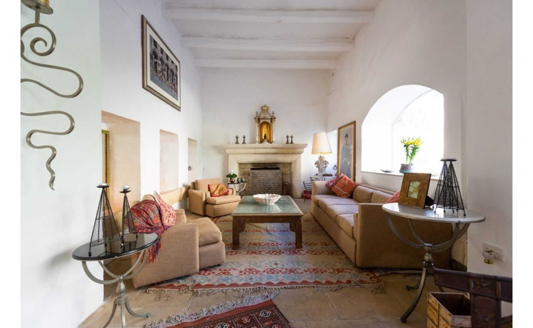 Charming House of Character with a Pool and Gardens