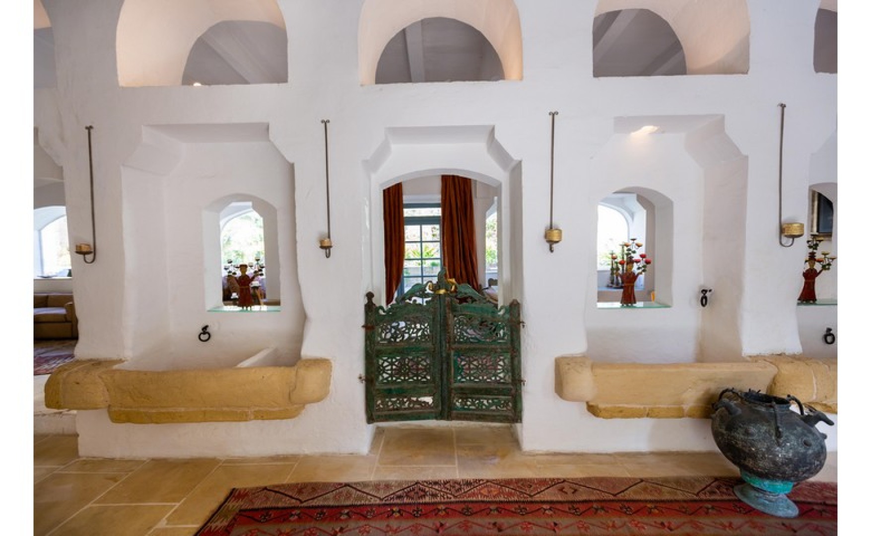 Charming House of Character with a Pool and Gardens