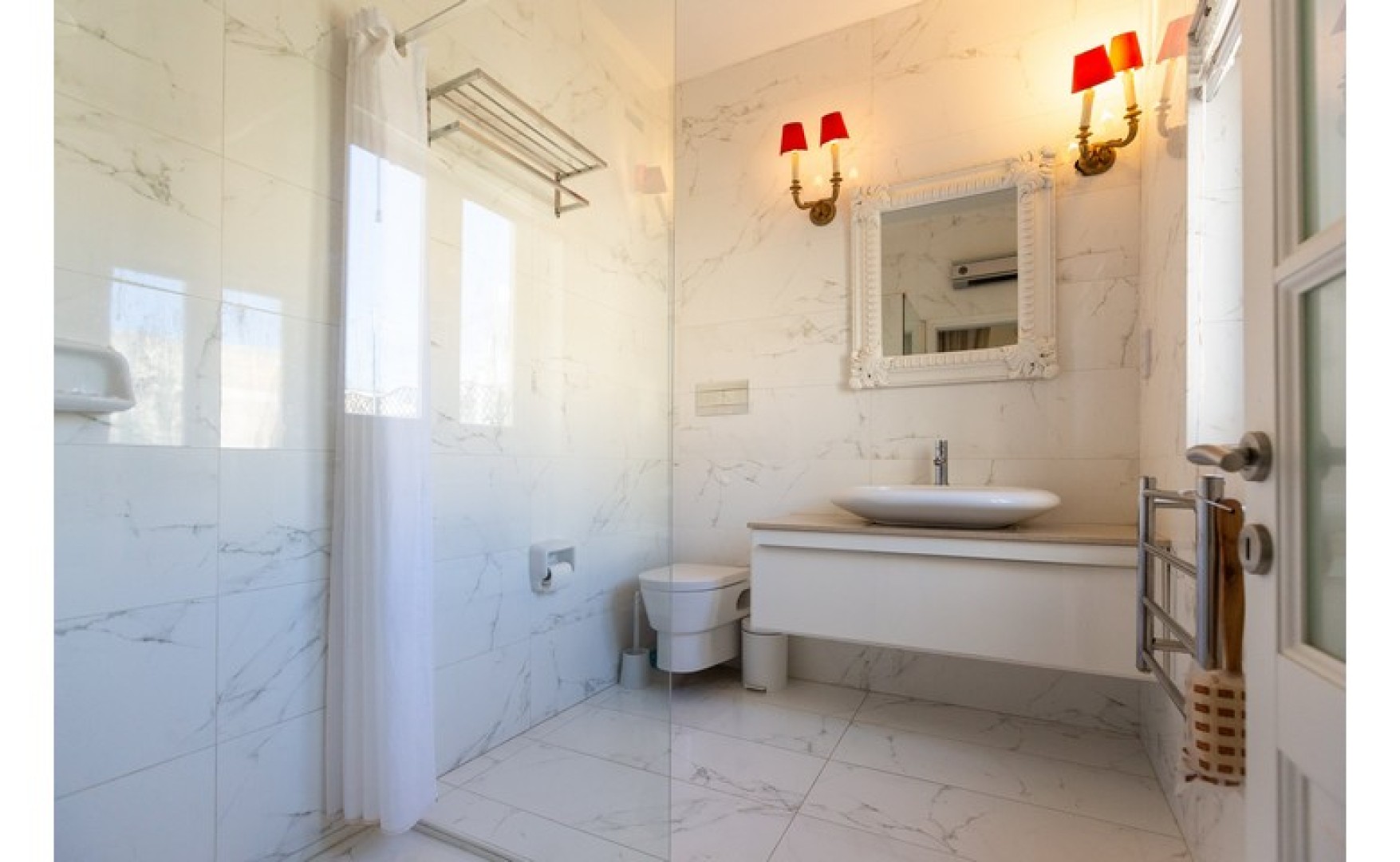 Charming House of Character with a Pool and Gardens