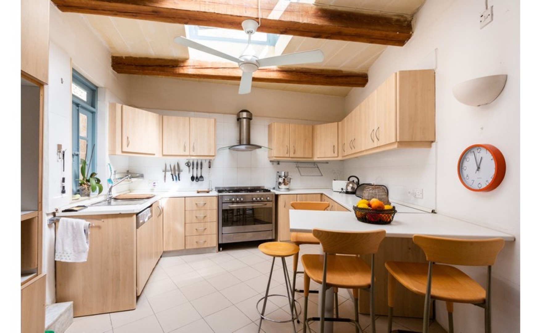 Charming House of Character with a Pool and Gardens