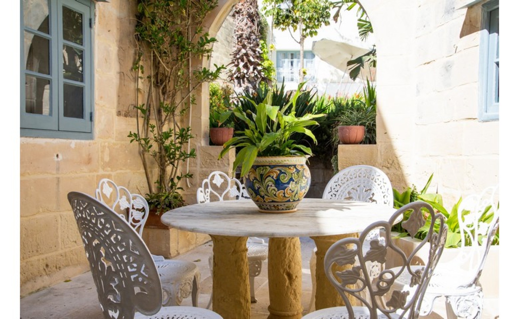 Charming House of Character with a Pool and Gardens