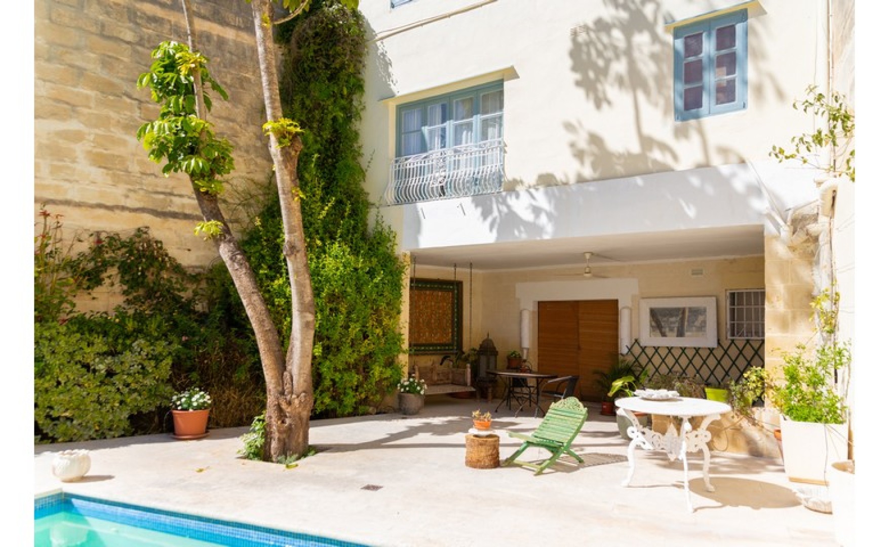 Charming House of Character with a Pool and Gardens