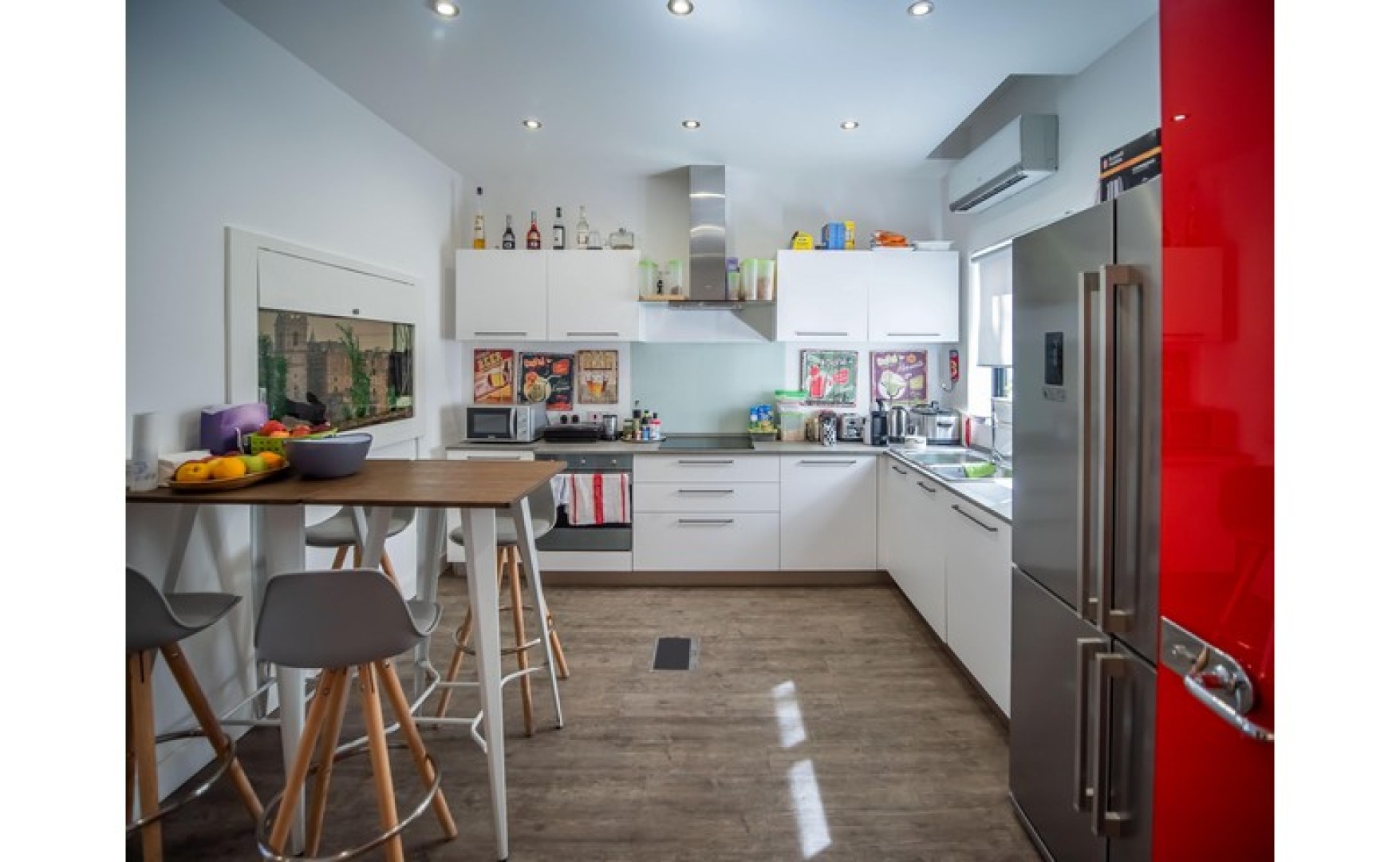 Furnished Office Space with a Terrace