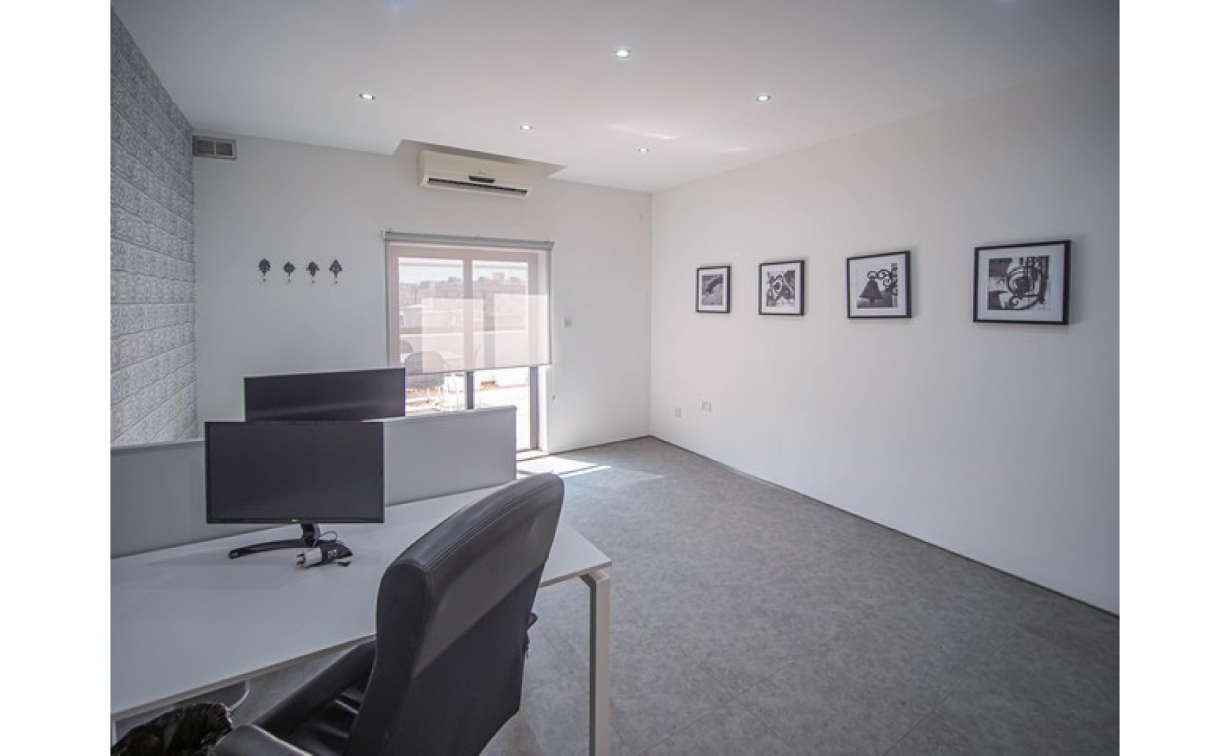 Furnished Office Space with a Terrace