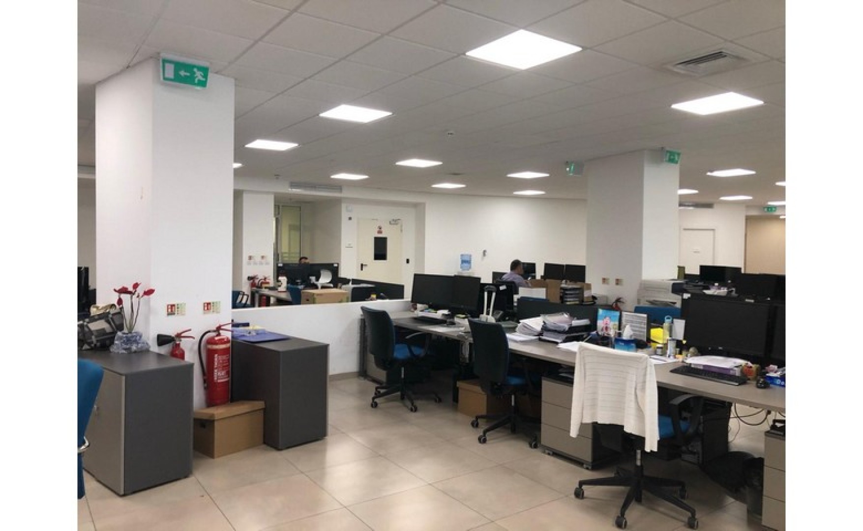 Furnished Office Space with Sea Views