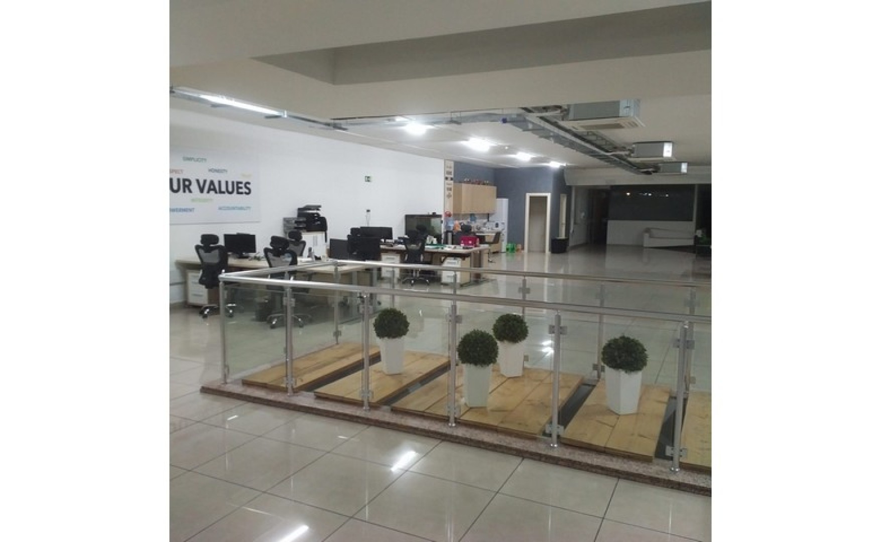 Real estate Malta: 450sqm basement garage for rent in Zebbug