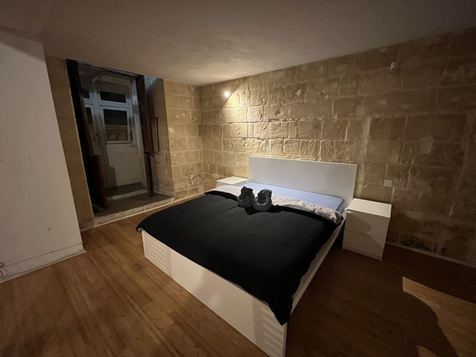 Maisonette with a Balcony