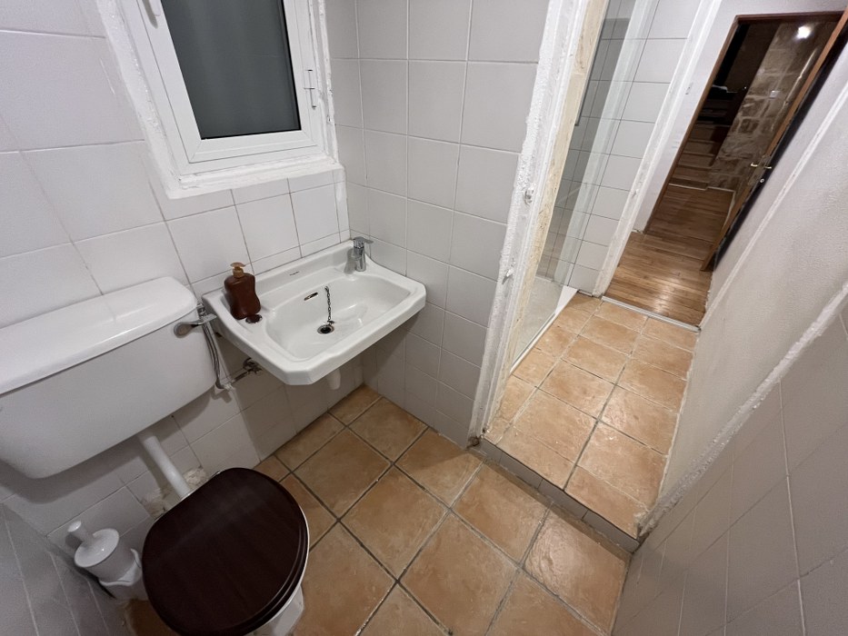 Maisonette with a Balcony