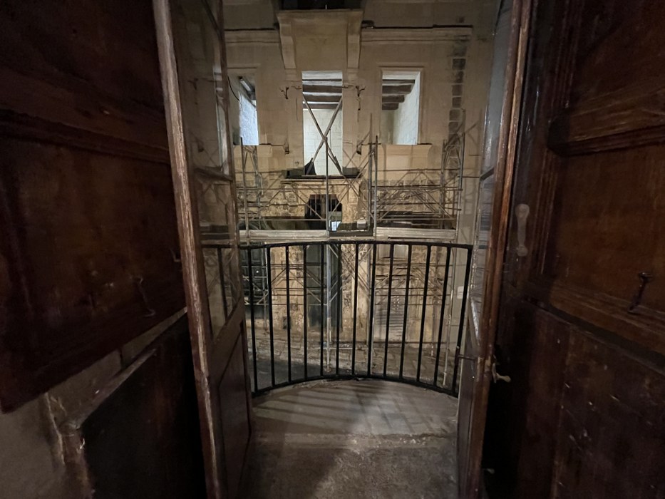 Maisonette with a Balcony