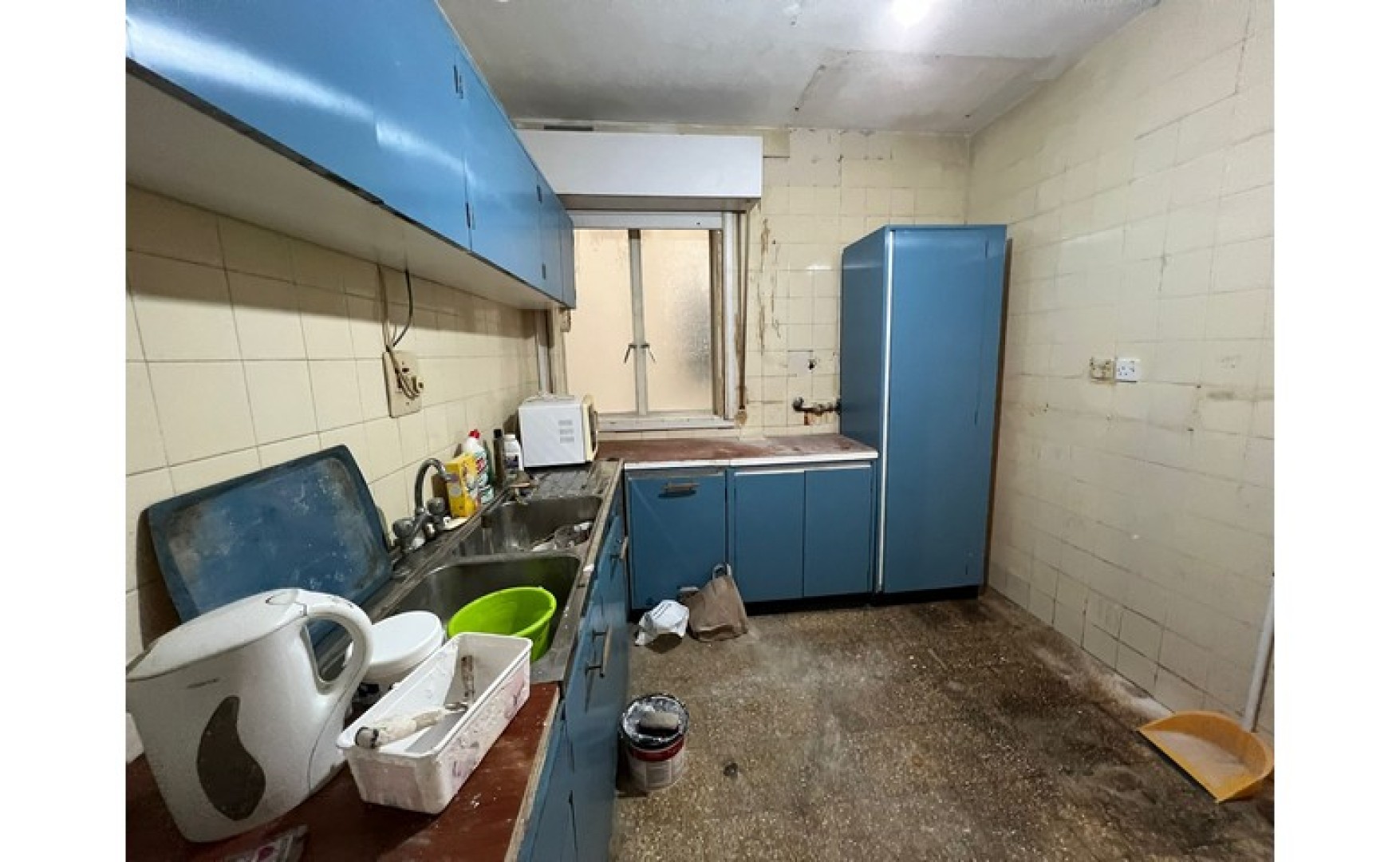 Apartment with a Balcony