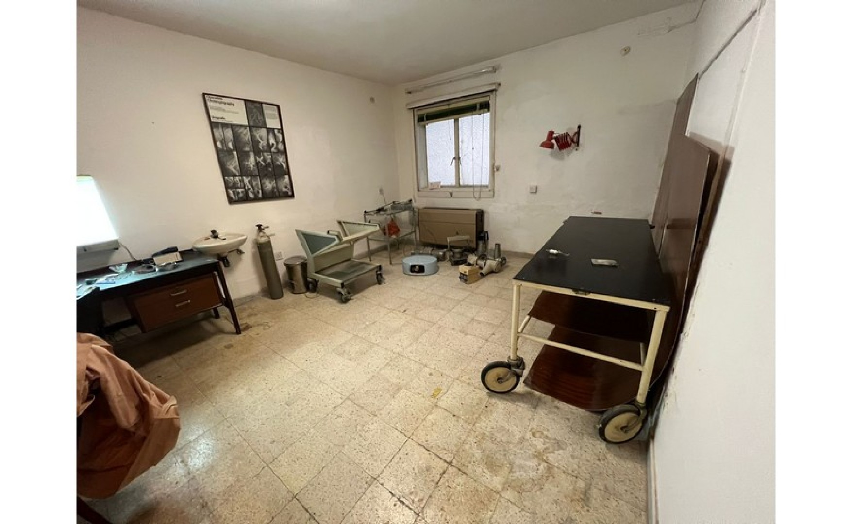 Apartment with a Balcony