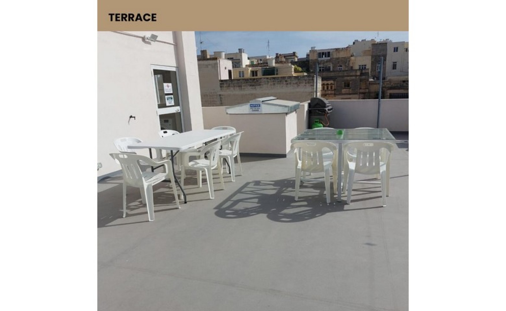 Hostel with a Roof Terrace