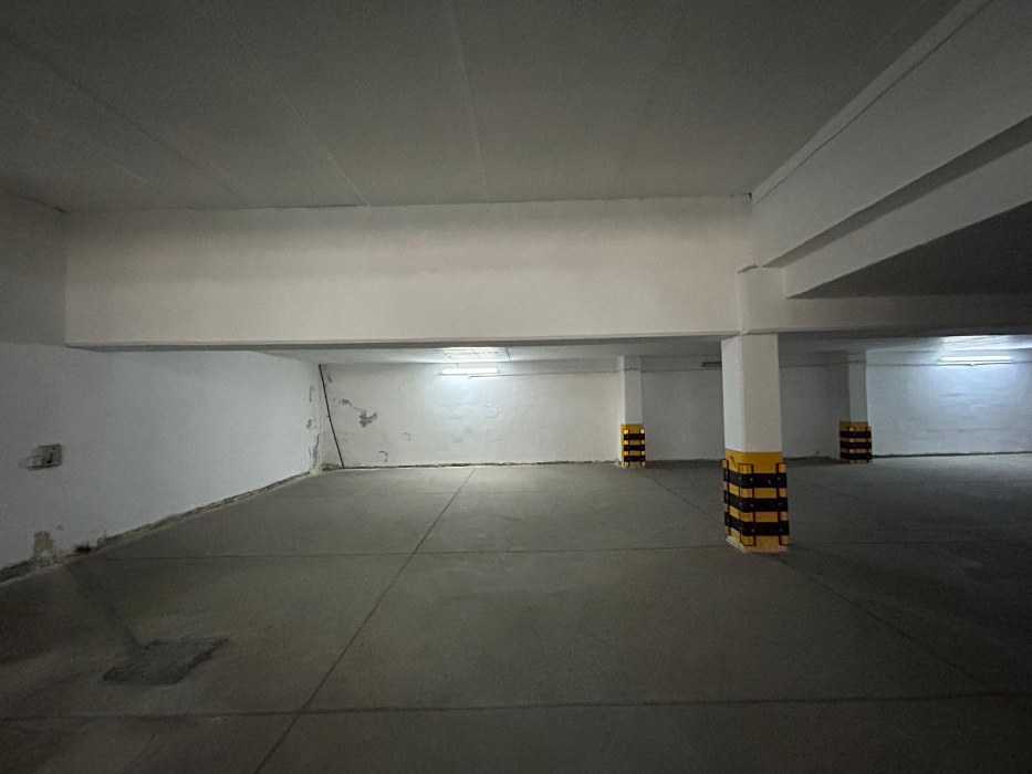 Business Centre with Parking