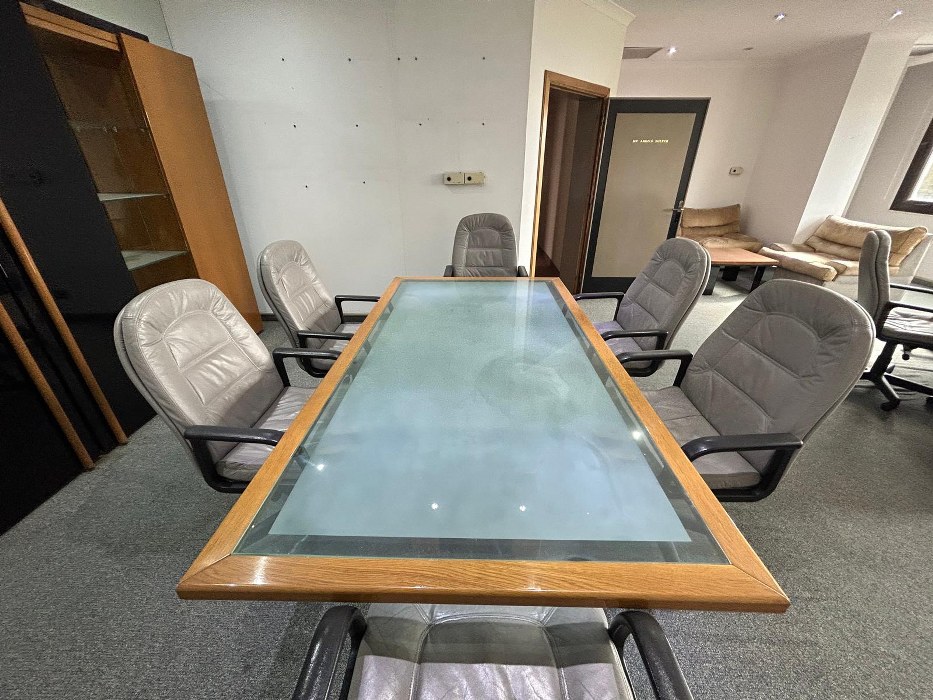 Business Centre with Parking